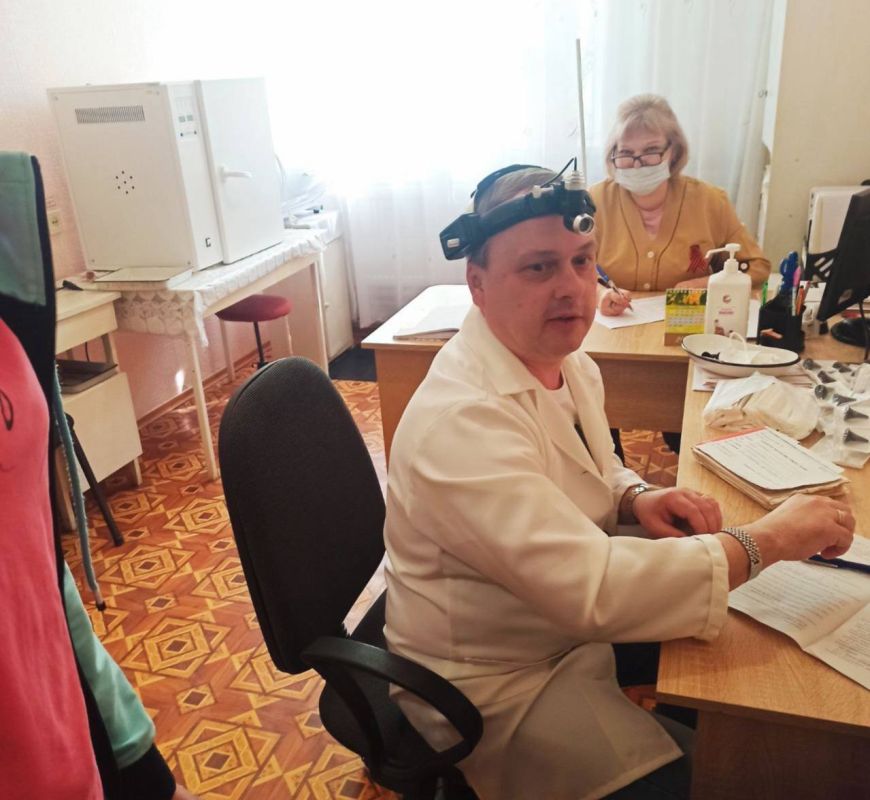 Специалисты ЛРДКБ провели профилактический осмотр 435 детей Марковского МО Специалисты ЛРДКБ провели профилактический осмотр 435 детей Марковского МО
