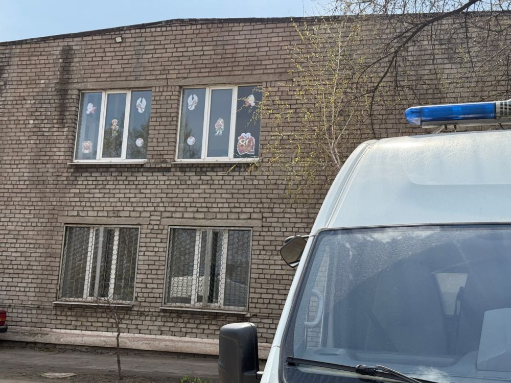 ВНИМАНИЕ, КОНКУРС-ОПРОС «ПОБЕДА-80» Коллективы филиалов и подстанций скорой медицинской помощи Луганского республиканского центра экстренной медицинской помощи и медицины катастроф с высокой степенью ответственности и особым... ВНИМАНИЕ, КОНКУРС-ОПРОС «ПОБЕДА-80» Коллективы филиалов и подстанций скорой медицинской помощи Луганского республиканского центра экстренной медицинской помощи и медицины катастроф с высокой степенью ответственности и особым...