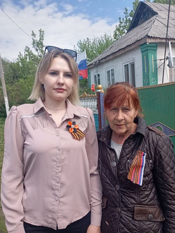 Акция #Георгиевскаялента. В преддверии 80 -й годовщины со Дня Победы в Великой Отечественной войне в Ульяновском сельском клубе - филиал МБУ "Центр культуры и досуга г. Ровеньки" прошла патриотическая акция "Георгиевская... Акция #Георгиевскаялента. В преддверии 80 -й годовщины со Дня Победы в Великой Отечественной войне в Ульяновском сельском клубе - филиал МБУ "Центр культуры и досуга г. Ровеньки" прошла патриотическая акция "Георгиевская...