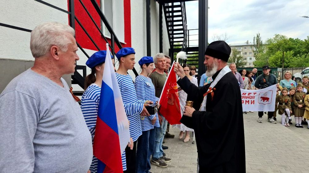 Капсула времени. В преддверии 80-летия Победы в Великой Отечественной войне наши ветераны написали трогательное послание для будущих поколений Капсула времени. В преддверии 80-летия Победы в Великой Отечественной войне наши ветераны написали трогательное послание для будущих поколений