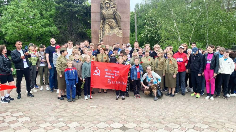 В Луганске прошел легкоатлетический пробег "за Победу" В Луганске прошел легкоатлетический пробег "за Победу"