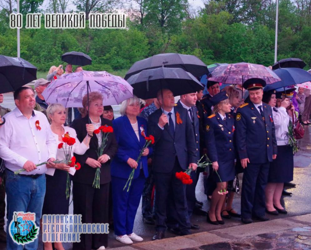 7 мая Светлана Федоровна Гизай депутат Народного Совета Луганской Народной Республики, Член совета Луганского республиканского отделения Всероссийской общественной организации ветеранов «БОЕВОЕ БРАТСТВО» приняла участие в... 7 мая Светлана Федоровна Гизай депутат Народного Совета Луганской Народной Республики, Член совета Луганского республиканского отделения Всероссийской общественной организации ветеранов «БОЕВОЕ БРАТСТВО» приняла участие в...