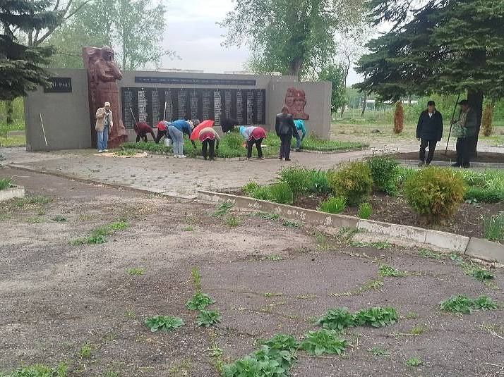 Сергей Колягин: Жители населенных пунктов городского округа город Первомайск с трепетом и особой заботой относятся к памятным и историческим местам нашего муниципалитета, стараясь поддерживать их в чистоте и порядке Сергей Колягин: Жители населенных пунктов городского округа город Первомайск с трепетом и особой заботой относятся к памятным и историческим местам нашего муниципалитета, стараясь поддерживать их в чистоте и порядке