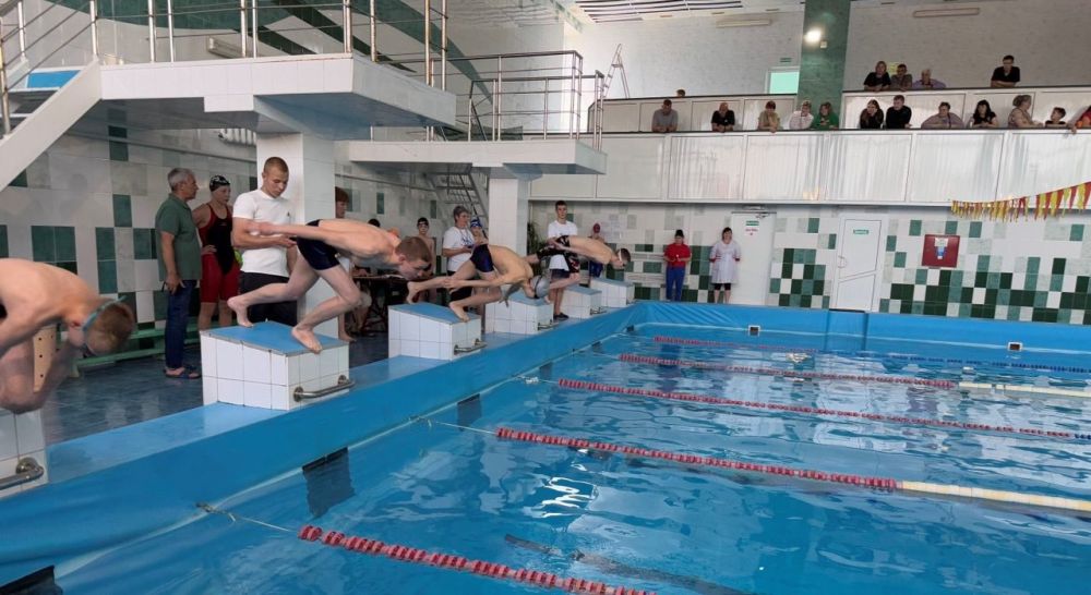 В МБУ «Спортивный комплекс-Антрацит» прошло физкультурное мероприятие по плаванию «Победный Май», посвященное 80-й годовщине Победы в Великой Отечественной войне 1941–1945 годов В МБУ «Спортивный комплекс-Антрацит» прошло физкультурное мероприятие по плаванию «Победный Май», посвященное 80-й годовщине Победы в Великой Отечественной войне 1941–1945 годов