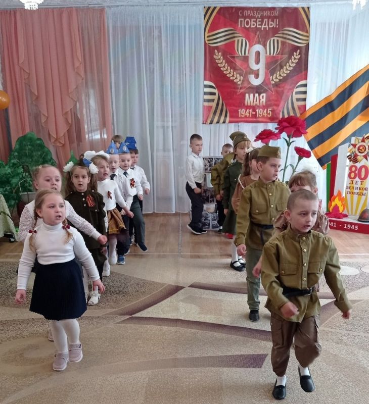 В дошкольном учреждении «Изумляндия» состоялся концерт, посвященный 80-летней годовщине окончания Великой Отечественной войны В дошкольном учреждении «Изумляндия» состоялся концерт, посвященный 80-летней годовщине окончания Великой Отечественной войны