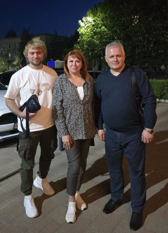 Значимая встреча в Луганске: развитие сотрудничества и поддержка легкой промышленности Значимая встреча в Луганске: развитие сотрудничества и поддержка легкой промышленности