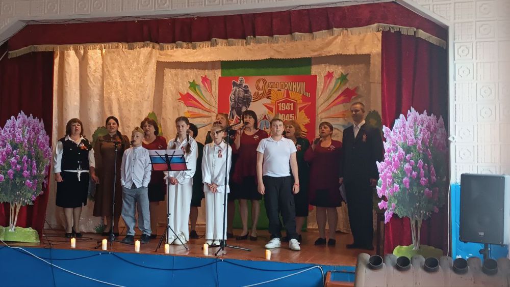 В рамках празднования Года защитника Отечества и в преддверии 80-летия Победы в Великой Отечественной войне в селе Ямы Троицкого муниципального округа состоялся торжественный митинг "Глазами тех, кто был в бою" В рамках празднования Года защитника Отечества и в преддверии 80-летия Победы в Великой Отечественной войне в селе Ямы Троицкого муниципального округа состоялся торжественный митинг "Глазами тех, кто был в бою"