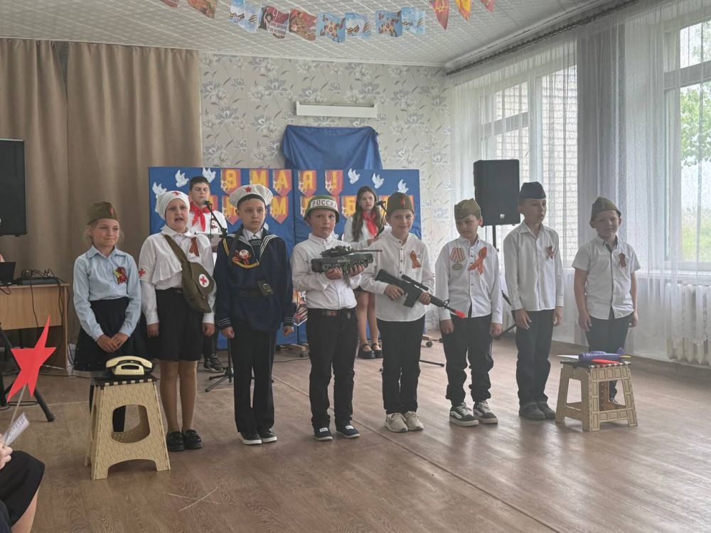 Школьники из Поречья отметили День Победы праздничным концертом Школьники из Поречья отметили День Победы праздничным концертом