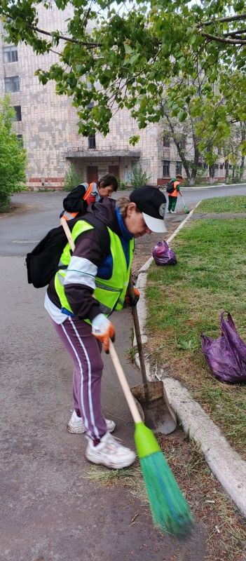 МУП «Благоустройство СМО» готовит город к празднованию 9 мая МУП «Благоустройство СМО» готовит город к празднованию 9 мая