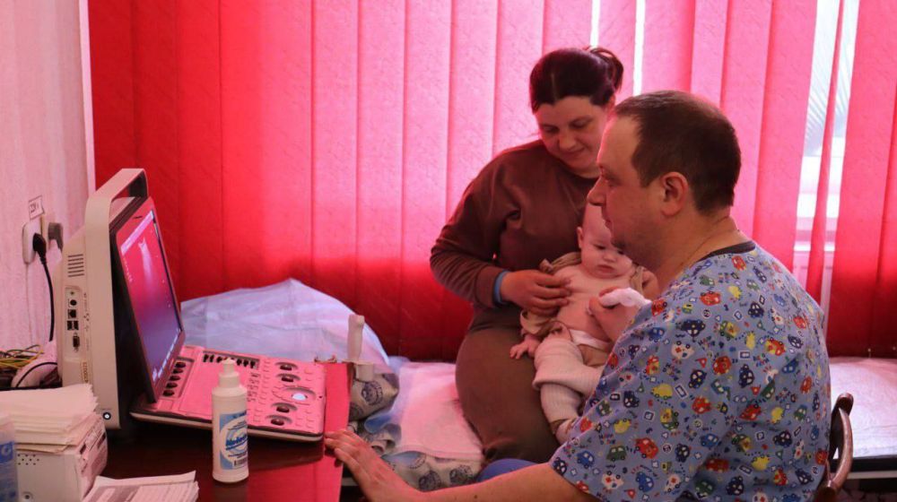 Детские специалисты посетили Марковский МО и провели осмотр 60 малышей Детские специалисты посетили Марковский МО и провели осмотр 60 малышей