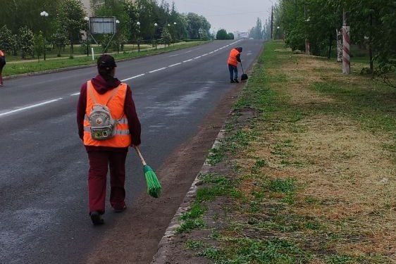 МУП «Благоустройство СМО» готовит город к празднованию 9 мая МУП «Благоустройство СМО» готовит город к празднованию 9 мая