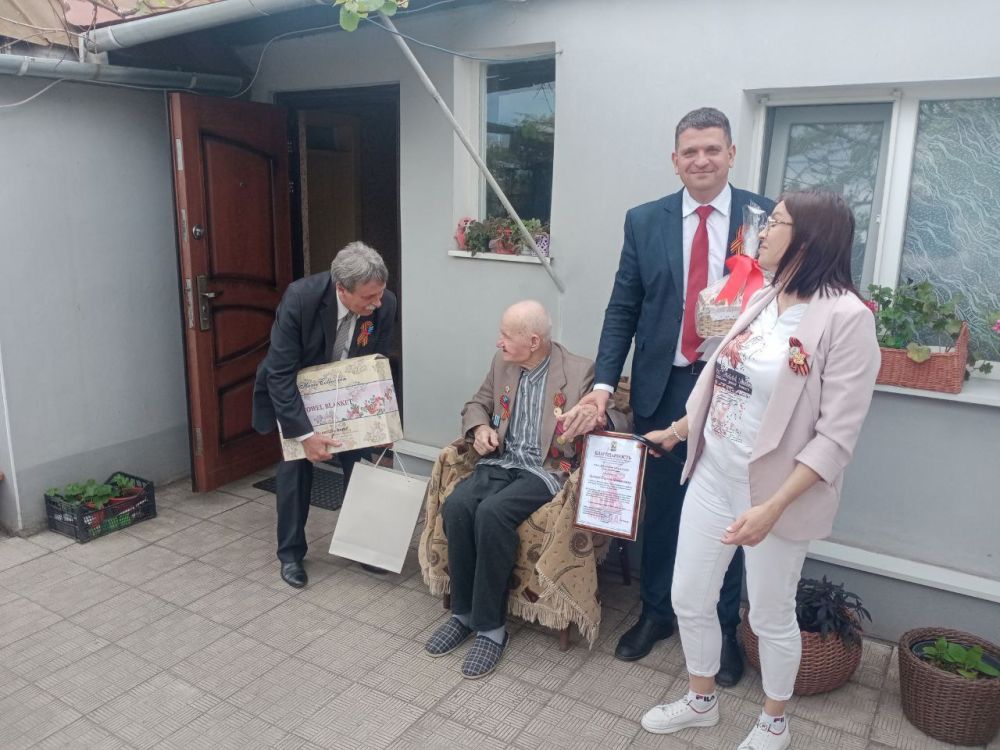 Олег Коваль: 80-летие Великой Победы: Память, Почтение и Благодарность Олег Коваль: 80-летие Великой Победы: Память, Почтение и Благодарность