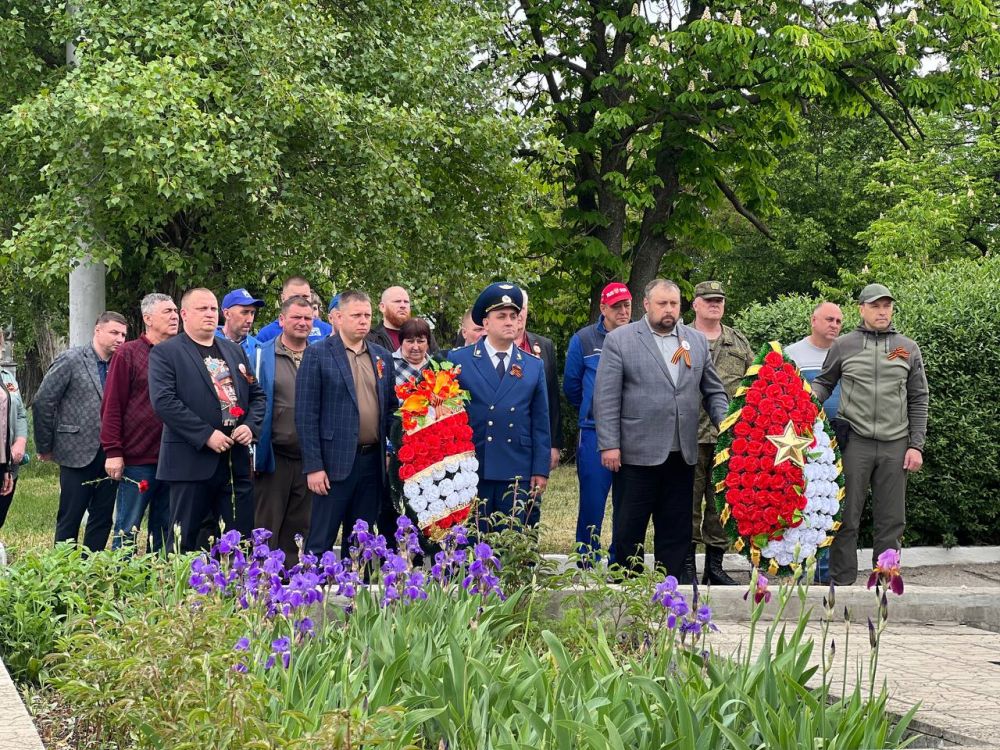 В этом году наша страна отмечает 80 лет Великой Победы! В этом году наша страна отмечает 80 лет Великой Победы!