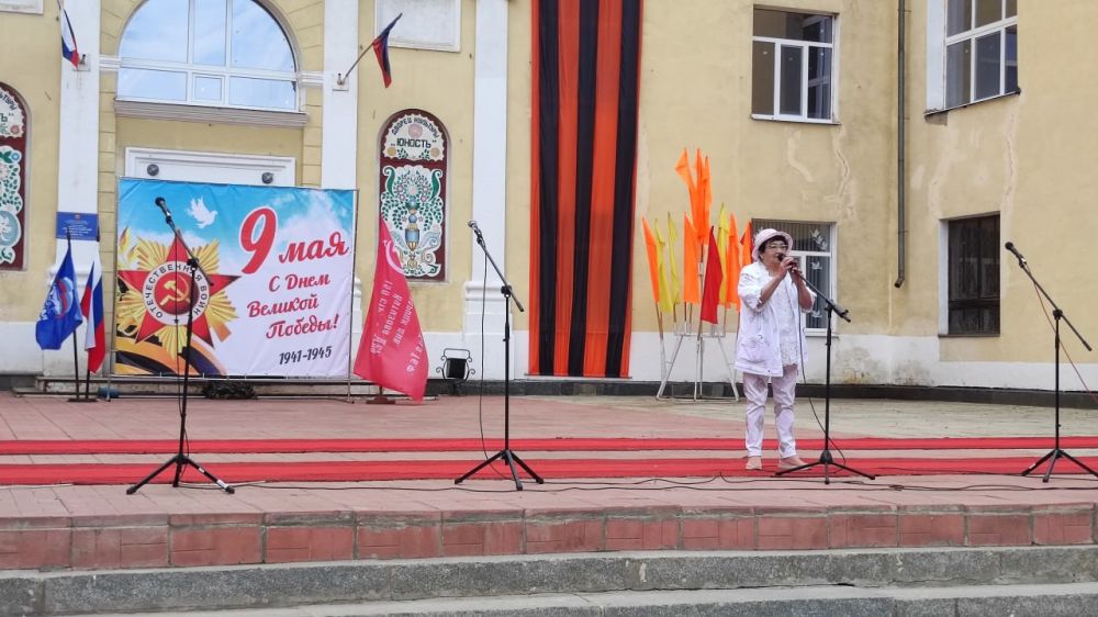 В Молодогвардейске прошел митинг «Духовное наследие Великой Победы!» В Молодогвардейске прошел митинг «Духовное наследие Великой Победы!»