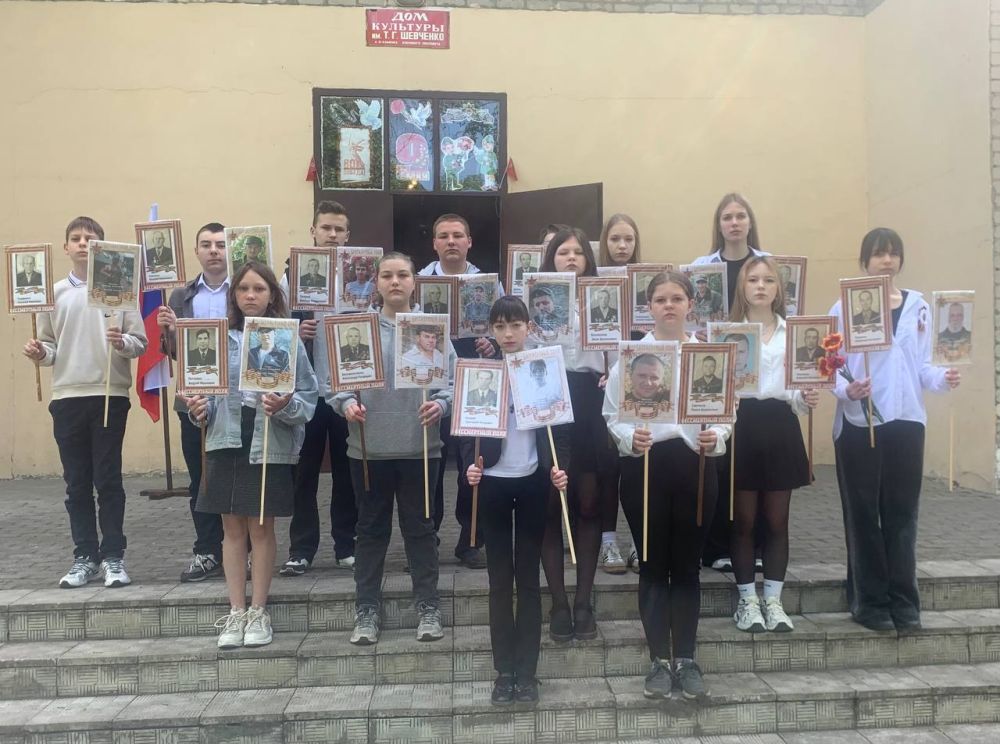 Бессмертный полк – это память не только о тех, кто носил военную форму и воевал Бессмертный полк – это память не только о тех, кто носил военную форму и воевал