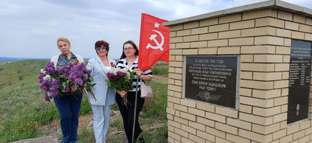 В Антрацитовском муниципальном округе прошел ряд мероприятий, посвященных празднованию Дня Победы В Антрацитовском муниципальном округе прошел ряд мероприятий, посвященных празднованию Дня Победы