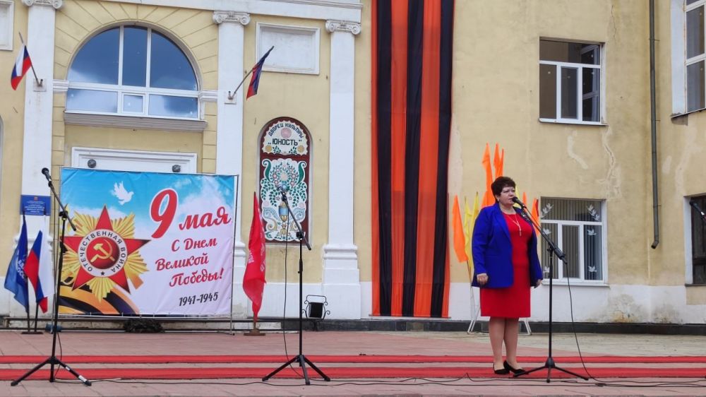 В Молодогвардейске прошел митинг «Духовное наследие Великой Победы!» В Молодогвардейске прошел митинг «Духовное наследие Великой Победы!»