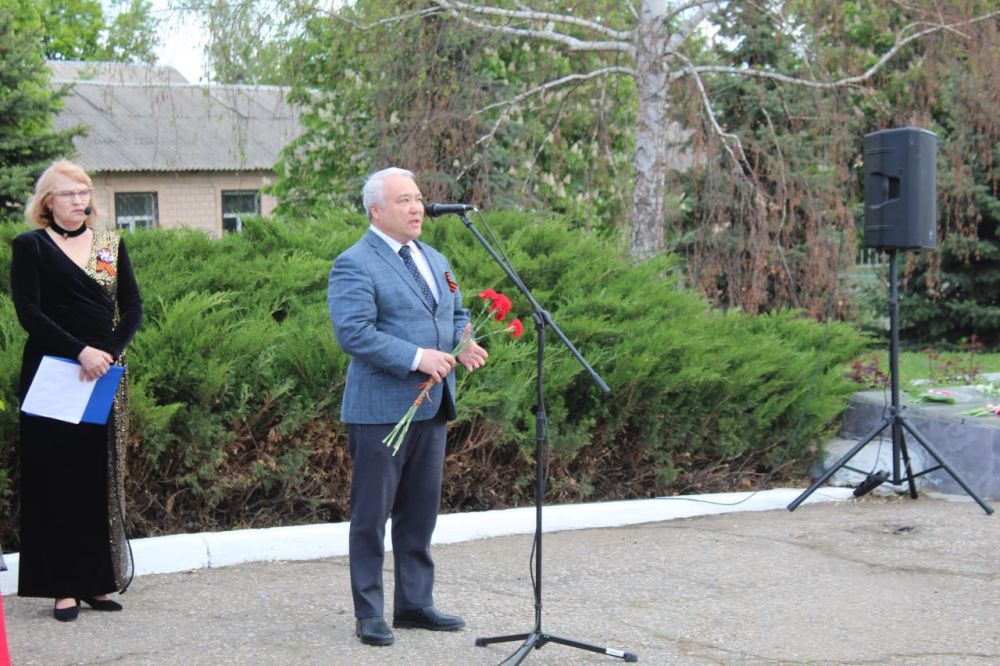 Виталий Коваленко: 9 мая мы вместе со всей страной отмечаем особенный, радостный праздник – День Победы в Великой Отечественной войне Виталий Коваленко: 9 мая мы вместе со всей страной отмечаем особенный, радостный праздник – День Победы в Великой Отечественной войне
