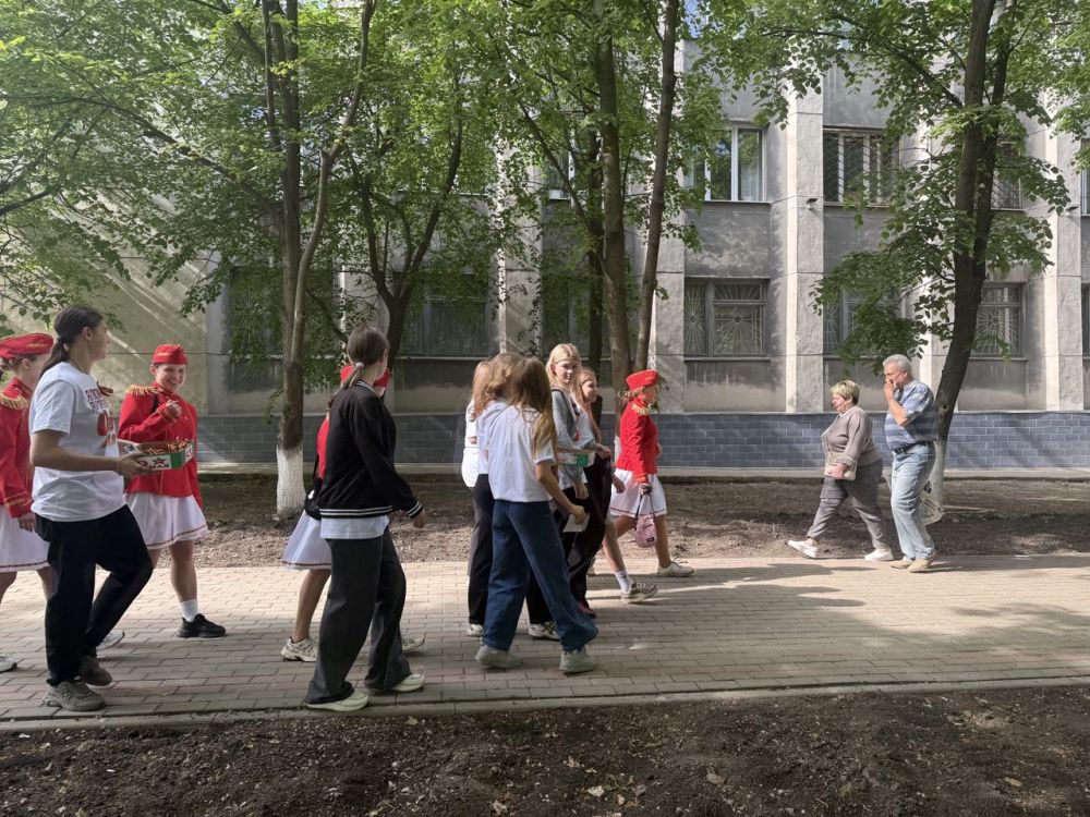 Сегодня в Кировске прошла акция «80 тысяч шагов к Великой Победе» Сегодня в Кировске прошла акция «80 тысяч шагов к Великой Победе»