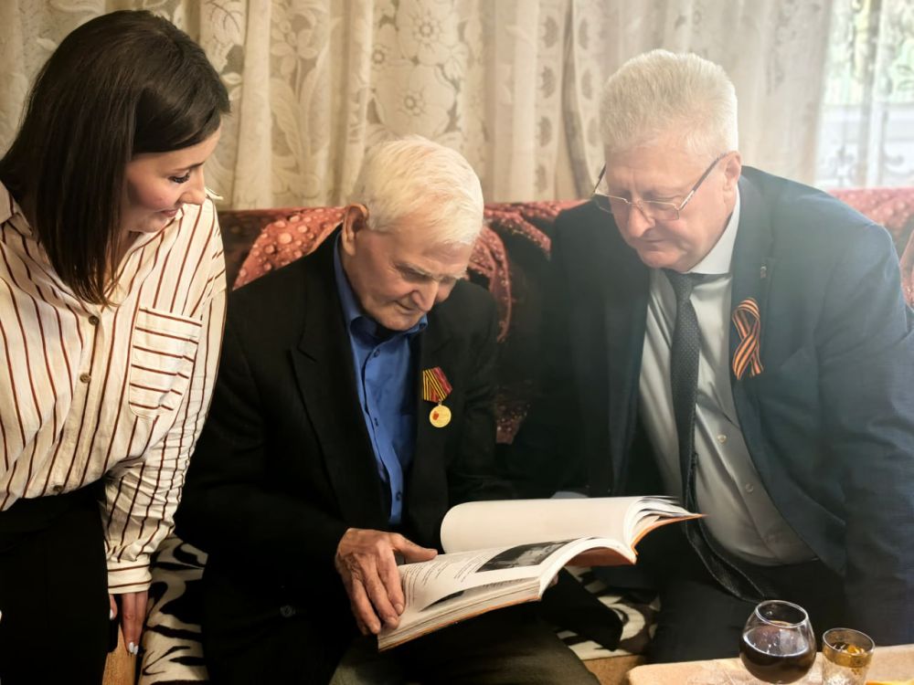 Сергей Козенко: Поздравил одного из наших уважаемых ветеранов, чьи детские годы прошли в тяжелое военное время Сергей Козенко: Поздравил одного из наших уважаемых ветеранов, чьи детские годы прошли в тяжелое военное время