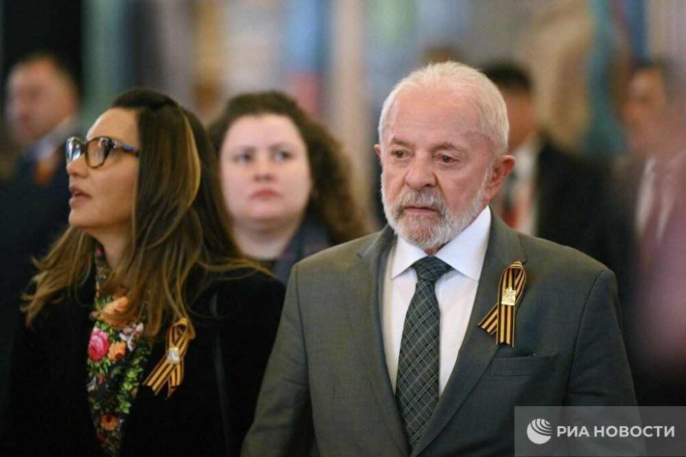 Кадры с торжественного приема в Кремле в честь Дня Победы Кадры с торжественного приема в Кремле в честь Дня Победы