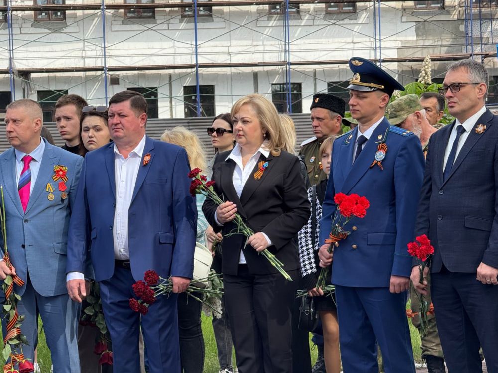 Активисты, сторонники и депутаты «Единой России» прошли 80 тысяч шагов в память о Великой Победе Активисты, сторонники и депутаты «Единой России» прошли 80 тысяч шагов в память о Великой Победе