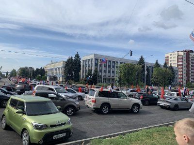 День Победы Луганск: акция "Обелиск", митинг у братской могилы, , автопробег и велопробег День Победы Луганск: акция "Обелиск", митинг у братской могилы, , автопробег и велопробег