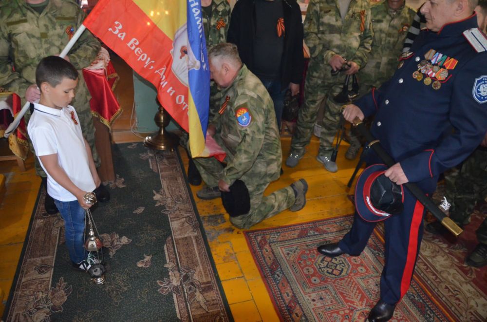 В День Победы, 9 мая, казачье общество "Станица Кременная" являет собой образец верности своему народу! В День Победы, 9 мая, казачье общество "Станица Кременная" являет собой образец верности своему народу!
