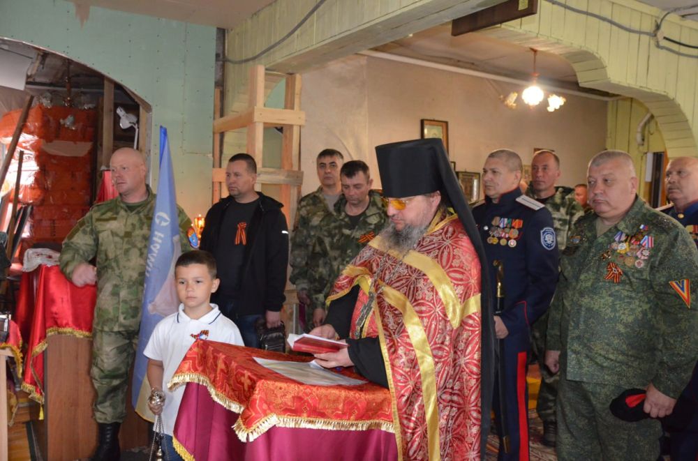 В День Победы, 9 мая, казачье общество "Станица Кременная" являет собой образец верности своему народу! В День Победы, 9 мая, казачье общество "Станица Кременная" являет собой образец верности своему народу!