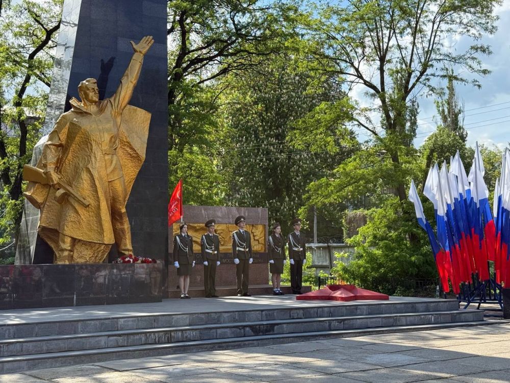 Виктория Сергеева: В Кировске прошел митинг посвященный 80 - летию Победы в Великой Отечественной войне Виктория Сергеева: В Кировске прошел митинг посвященный 80 - летию Победы в Великой Отечественной войне