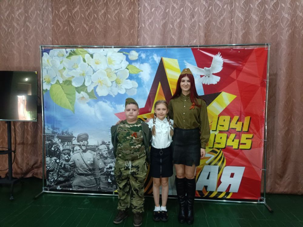 Праздничный концерт "Великая страна Великая Победа", подготовленный домом культуры пгт Праздничный концерт "Великая страна Великая Победа", подготовленный домом культуры пгт