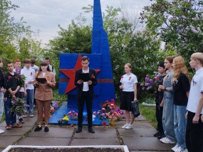 День Победы Луганск: акция "Обелиск", митинг у братской могилы, , автопробег и велопробег День Победы Луганск: акция "Обелиск", митинг у братской могилы, , автопробег и велопробег