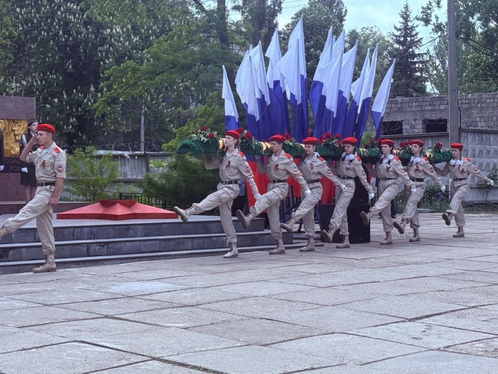 Сегодня в Кировске прошла акция «80 тысяч шагов к Великой Победе» Сегодня в Кировске прошла акция «80 тысяч шагов к Великой Победе»
