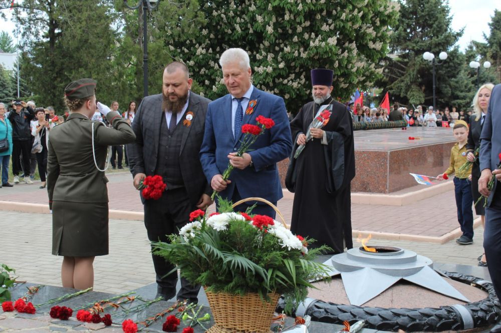 Сергей Козенко: Для каждого жителя краснодонской земли Великая Отечественная война навсегда останется не просто страницей истории, а личной болью и гордостью Сергей Козенко: Для каждого жителя краснодонской земли Великая Отечественная война навсегда останется не просто страницей истории, а личной болью и гордостью