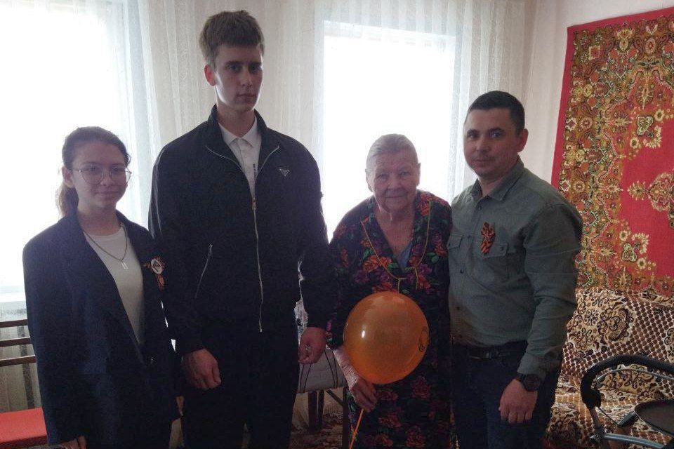 Жителей почетного возраста пгт Бирюково поздравили с Днём Победы Жителей почетного возраста пгт Бирюково поздравили с Днём Победы