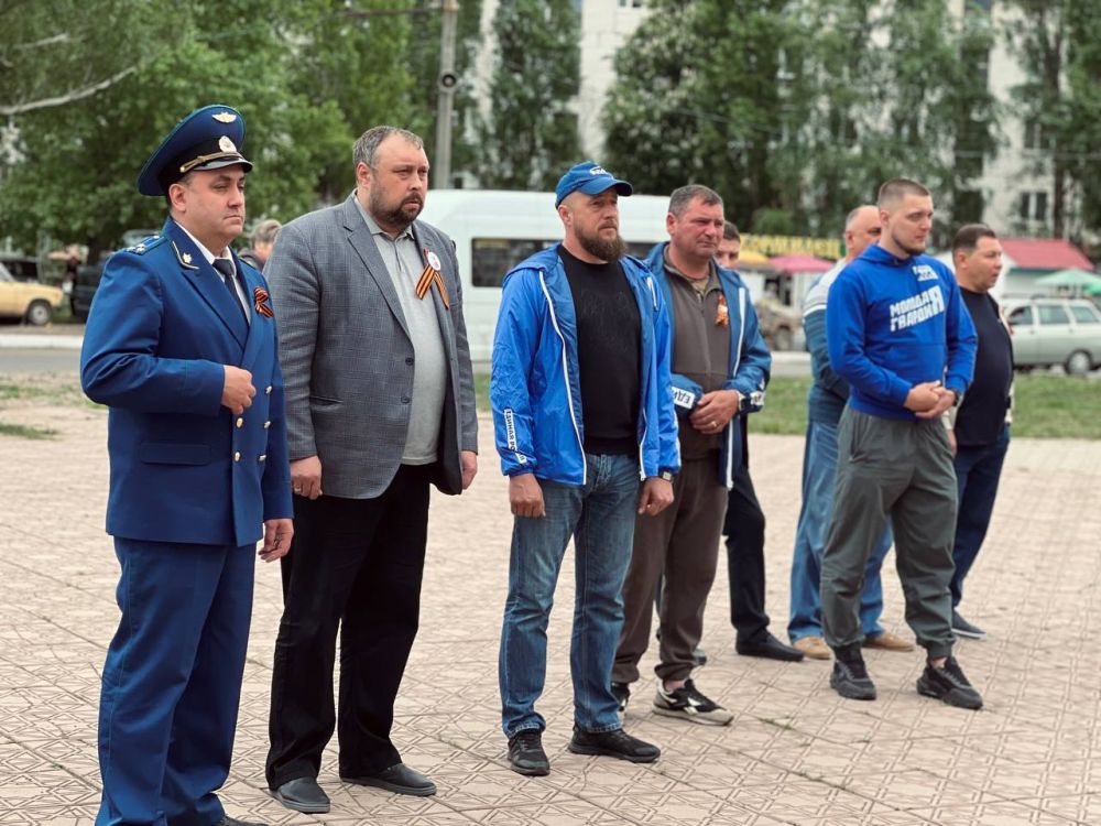 В честь 80-й годовщины Победы в Великой Отечественной войне были организованы торжественные мероприятия по возложению венков к памятникам и мемориалам воинов, павших в борьбе с фашизмом В честь 80-й годовщины Победы в Великой Отечественной войне были организованы торжественные мероприятия по возложению венков к памятникам и мемориалам воинов, павших в борьбе с фашизмом