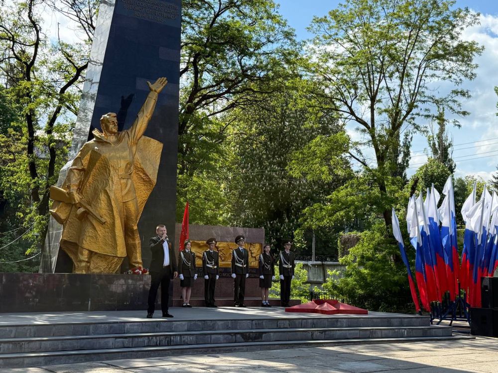 Виктория Сергеева: В Кировске прошел митинг посвященный 80 - летию Победы в Великой Отечественной войне Виктория Сергеева: В Кировске прошел митинг посвященный 80 - летию Победы в Великой Отечественной войне
