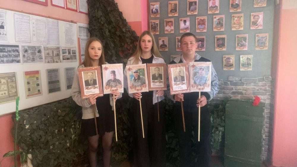 Бессмертный полк – это память не только о тех, кто носил военную форму и воевал Бессмертный полк – это память не только о тех, кто носил военную форму и воевал
