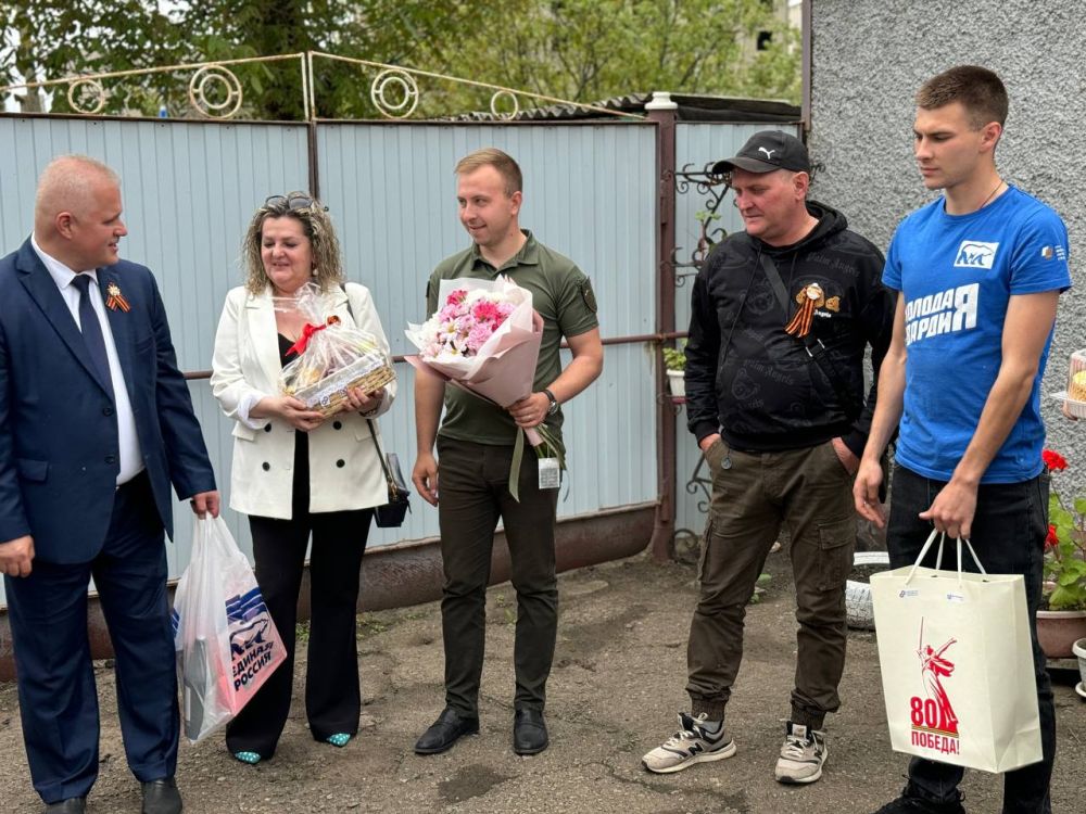 Константин Бутримов: В глазах ветеранов – целая эпоха Константин Бутримов: В глазах ветеранов – целая эпоха