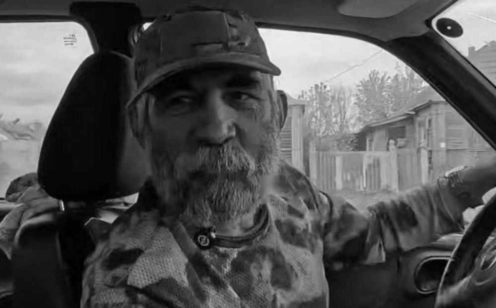 9 мая погиб волонтер "дядя Саша" 9 мая погиб волонтер "дядя Саша"