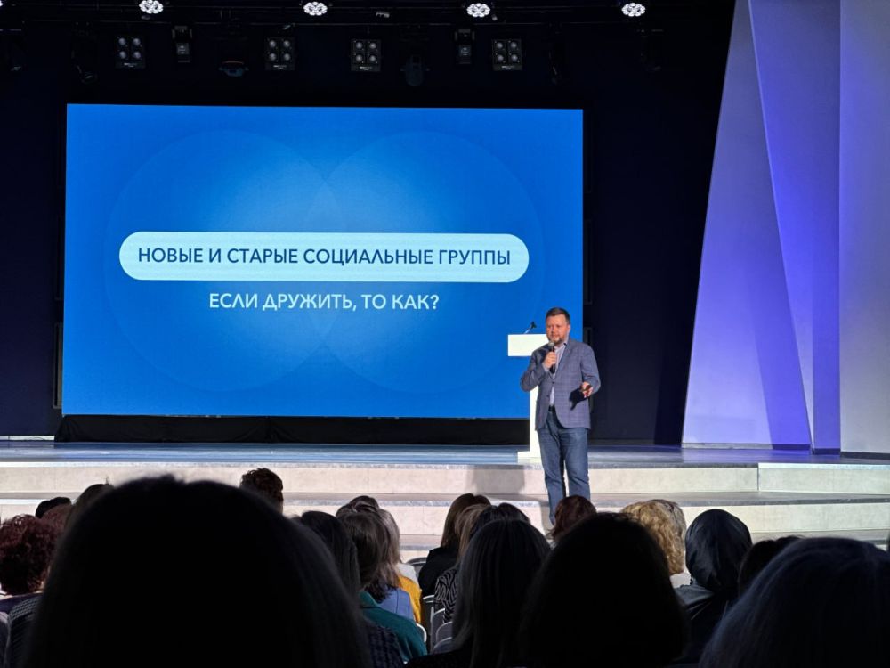 Дарья Лантратова: Ивановская область — регион шуйского ситца и палехских шкатулок Дарья Лантратова: Ивановская область — регион шуйского ситца и палехских шкатулок