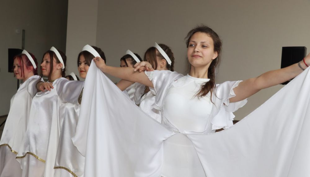 Одиннадцатую годовщину образования Луганской Народной Республики отметили в Северодонецке Одиннадцатую годовщину образования Луганской Народной Республики отметили в Северодонецке