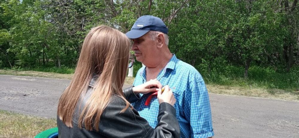 12 мая в нашей Республике отмечается важный праздник — День Луганской Народной Республики 12 мая в нашей Республике отмечается важный праздник — День Луганской Народной Республики