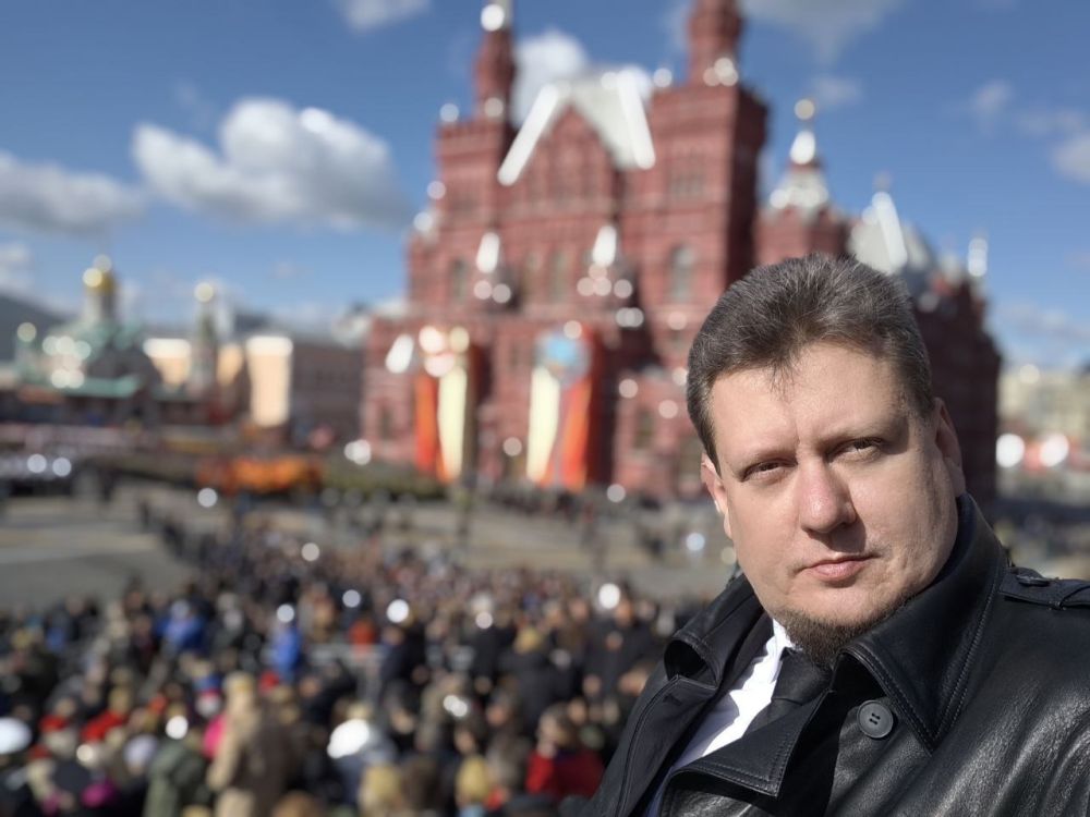 Председатель ОП ЛНР принял участие в Параде Победы в Москве Председатель ОП ЛНР принял участие в Параде Победы в Москве