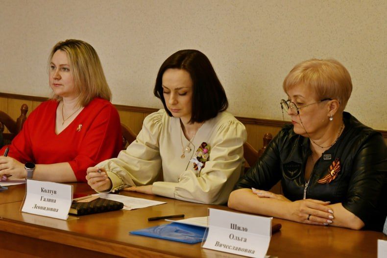 Проведено заседание Комиссии по делам несовершеннолетних и защите их прав Проведено заседание Комиссии по делам несовершеннолетних и защите их прав