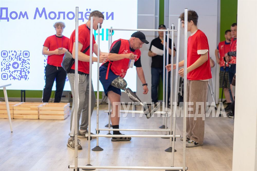 В Луганске в Дом молодежи стартовало спортивно-физкультурное мероприятие «Преодоление» среди спортсменов с инвалидностью и особыми возможностями здоровья В Луганске в Дом молодежи стартовало спортивно-физкультурное мероприятие «Преодоление» среди спортсменов с инвалидностью и особыми возможностями здоровья