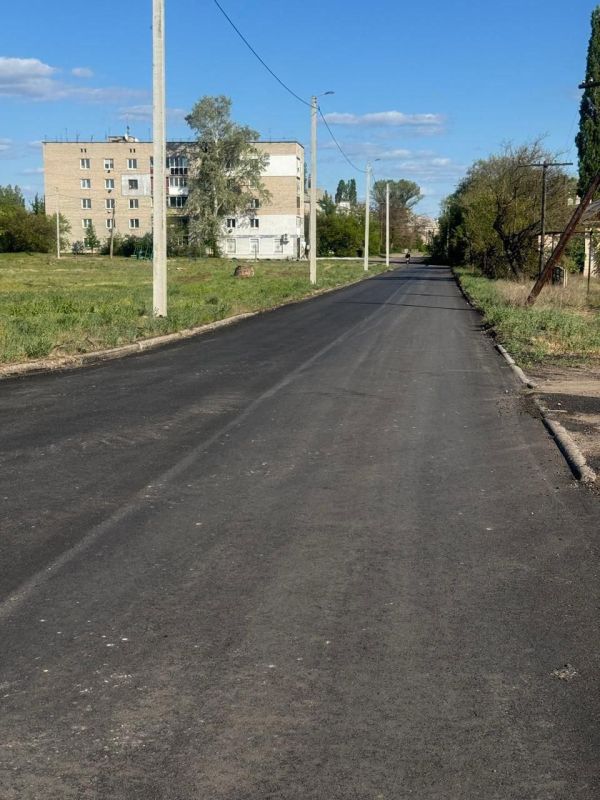 Волгоградская область активно помогает восстанавливать дороги в Станично-Луганском округе ЛНР Волгоградская область активно помогает восстанавливать дороги в Станично-Луганском округе ЛНР