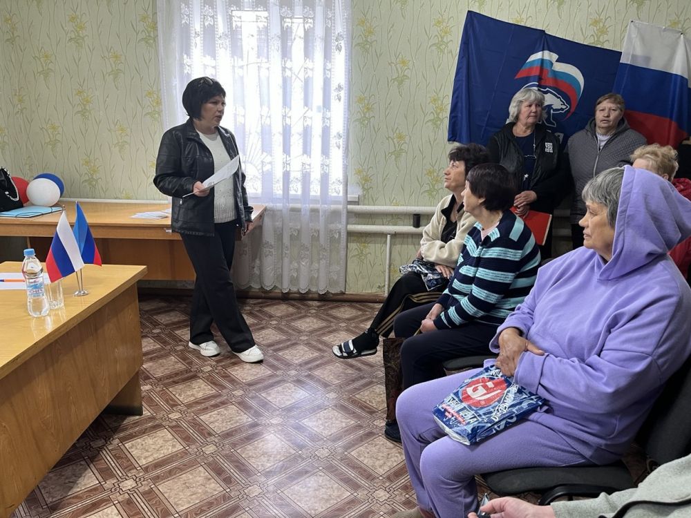14 мая в пгт. Софиевский состоялся выездной приём граждан специалистами Филиала № 13 ГКУ ЛНР «РЦСЗН» в г. Красный Луч с целью обследования жилых помещений на наличие печного отопления, консультаций и выдачи талонов на... 14 мая в пгт. Софиевский состоялся выездной приём граждан специалистами Филиала № 13 ГКУ ЛНР «РЦСЗН» в г. Красный Луч с целью обследования жилых помещений на наличие печного отопления, консультаций и выдачи талонов на...