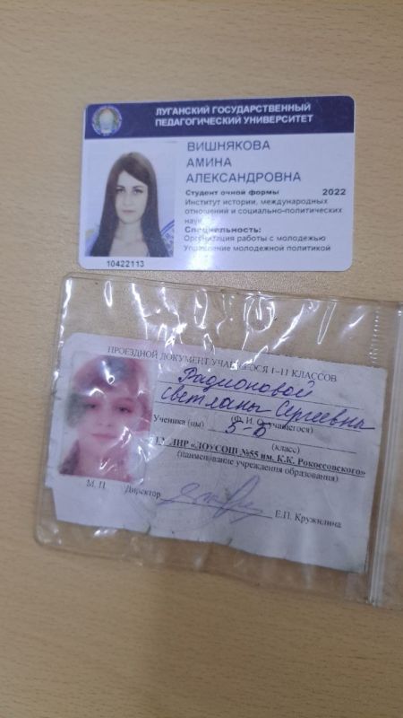 В автобусах найдены вещи, владельцев просим связаться с нами по телефону: +79591703977 В автобусах найдены вещи, владельцев просим связаться с нами по телефону: +79591703977