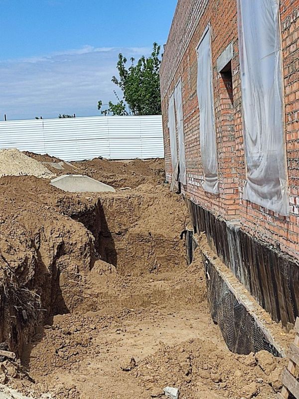 Продолжается строительство нового здания патоморфологии Беловодской ЦРБ Продолжается строительство нового здания патоморфологии Беловодской ЦРБ